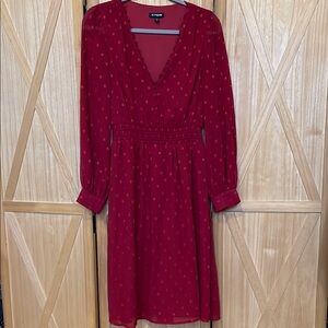 Express Red Midi Dress with Long Bishop Sleeves and V-Neck